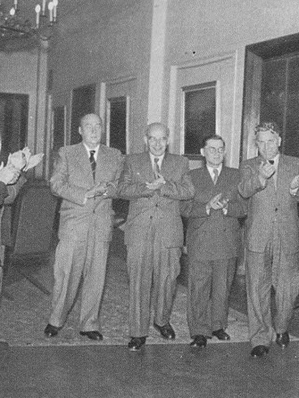 Władysław Gomułka podczas ósmego Plenum Komitetu Centralnego PZPR w październiku 1956 roku